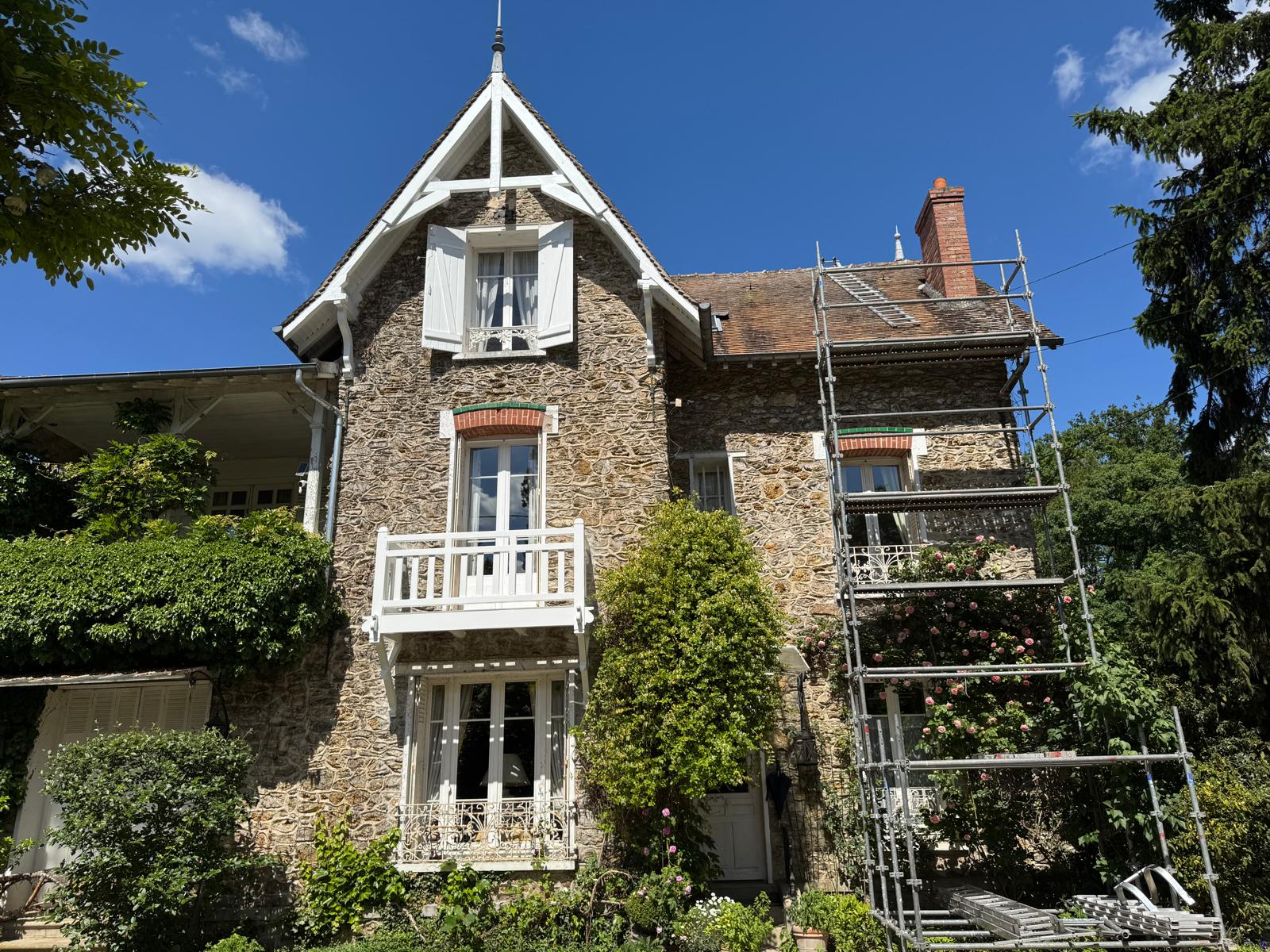 RG-Couverture-77-Renovation des boiseries